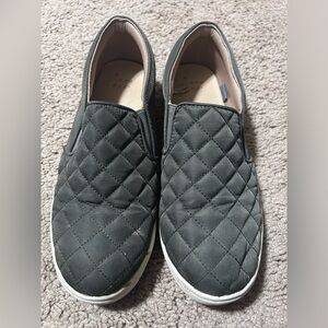 Quilted slip on sneaker